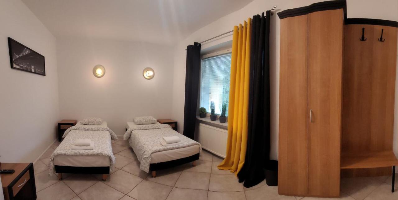 Miastkovo Hostel Poznan Luaran gambar